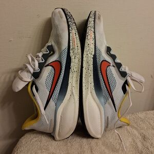 Mens NIKE PEGASUS 41 HJ9068-100 White and Black Running Shoes size 9.5